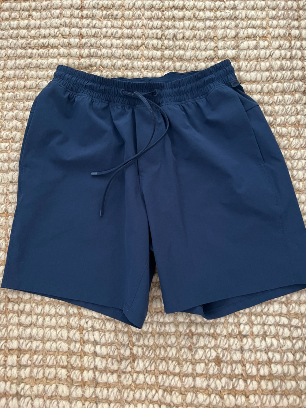 Lululemon Mens Swim Short 7” Mesh Lined Small Blue Pool Summer Beach Vacation